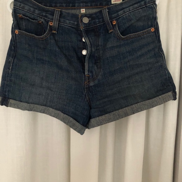 Denim Levi’s high waisted shorts, Large - Picture 5 of 5